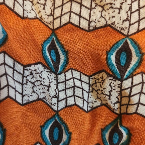 off-the-shoulder crop top - Picture 4 of 5